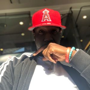 Meet your Posher, Charles